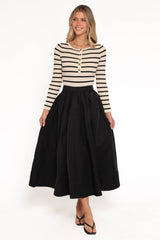 Yuki Circle Skirt - Black